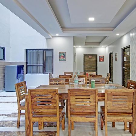 Treebo Modern Stays 노이다 외부 사진